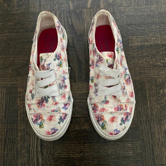 Blowfish Malibu Kids - size 2 slide-on canvas sneakers - Picture 2 of 11